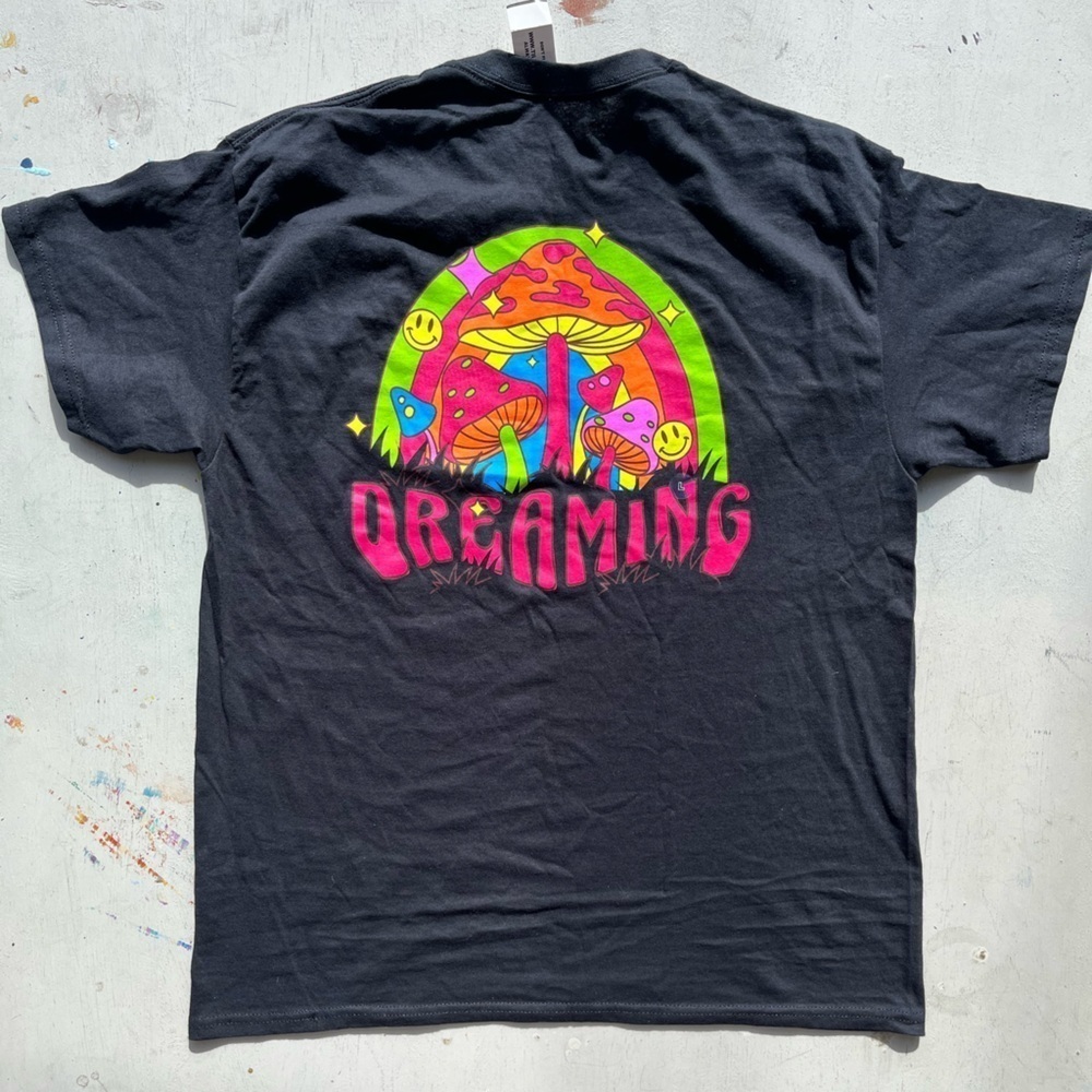 Men's New 12 Oz Club T-Shirt Black Fungi Shrooms L DMT Psychedelic Hippy 3rd Eye